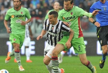 Video bàn thắng: Juventus 1-0 Bologna (VĐQG Italia 2013/14)