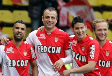 Berbatov ghi siêu phẩm đưa Monaco đến Champions League