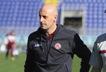 Trào lưu dùng thầy ở Serie A: Sa thải rồi gọi lại