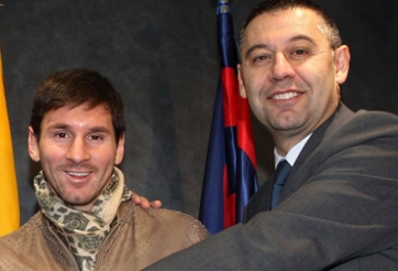 Lionel Messi chắc chắn sẽ ở lại Barcelona