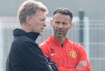 Man Utd sa thải David Moyes, Ryan Giggs tạm nắm quyền