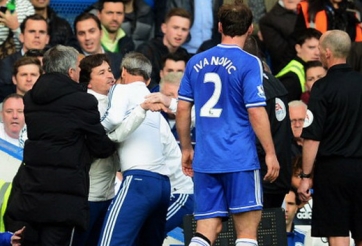 Chelsea nhận án phạt nặng trước trận ‘chung kết’ với Liverpool