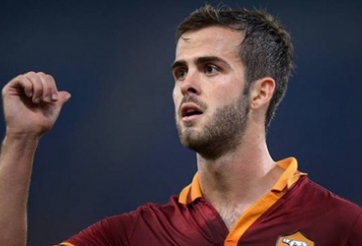 Roma 2-0 Milan: Pjanic 'làm xiếc', Milan mất mạch bất bại