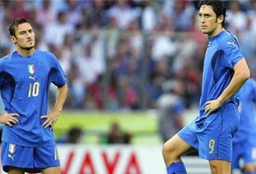 World Cup còn 46 ngày: Luca Toni, Totti hết cơ hội