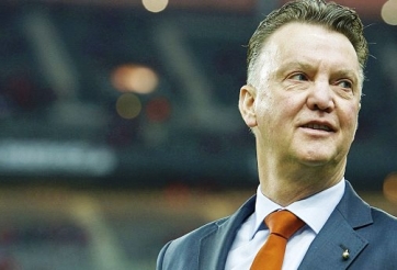 Arsene Wenger ca ngợi, ủng hộ Louis van Gaal tới Man United