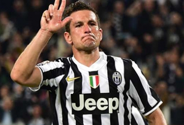 Juventus lên ngôi bằng chiến thắng tối thiểu trước Atalanta