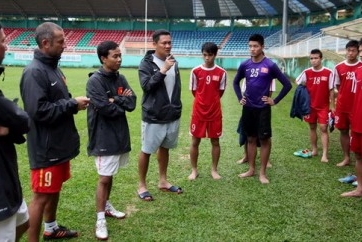 U19 Việt Nam sẽ thi đấu với đội 1 HA.GL trước khi chốt danh sách