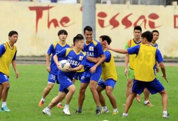 Văn Quyến trở lại tập luyện và tái khẳng định sẽ giải nghệ