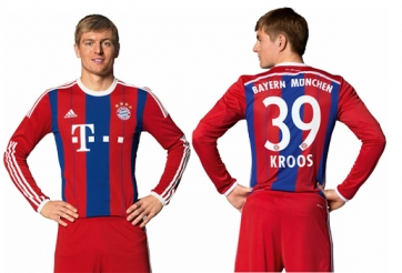 Bayern ra mắt áo đấu mùa giải 2014/15 giống Barca
