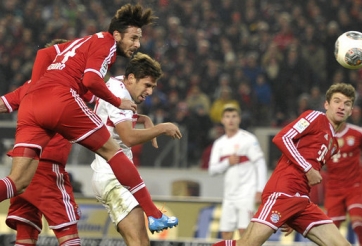 Bayern Munich 1-0 Stuttgart: Lão tướng Claudio Pizarro tỏa sáng