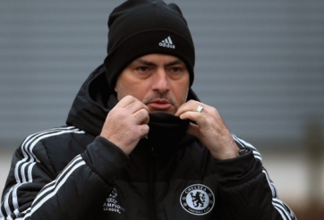 Mourinho lo cho tương lai của mình ở Chelsea