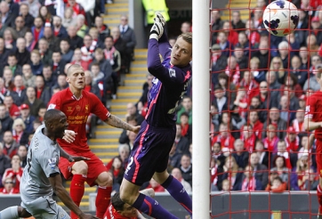 Ngược dòng trước Newcastle, Liverpool vẫn thua Man City