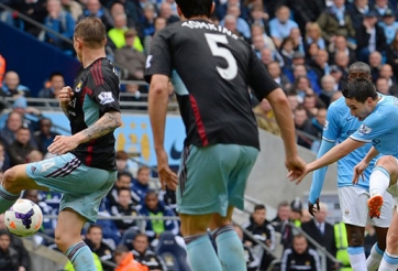 Video bàn thắng: Man City 2-0 West Ham (Ngoại hạng Anh 2013/14)