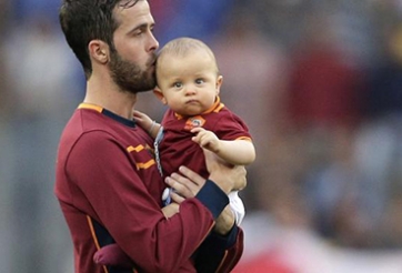 AS Roma hoàn thành ‘bom tấn’ đầu tiên