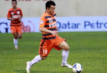 Giúp Ninh Bình vào tứ kết AFC Cup, Văn Quyến hoãn giải nghệ