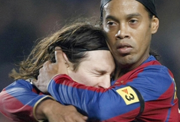 Khi Ronaldinho nói về Lionel Messi và Cristiano Ronaldo