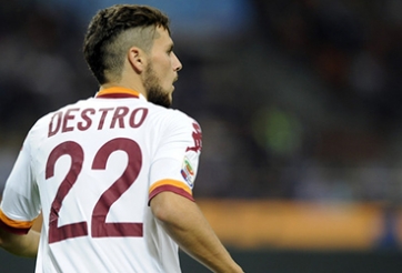 Wolfsburg ra giá trên trời cho Destro