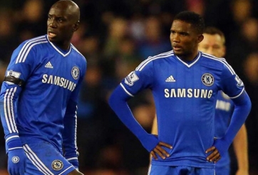 Eto’o hết cửa ở lại Chelsea vì công khai chỉ trích Mourinho