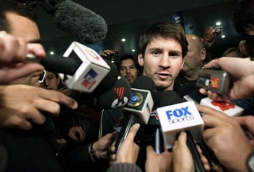 Lionel Messi: 'Tôi không chắc gắn bó lâu dài với Barca'