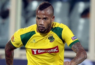 Trở thành cầu thủ xuất sắc nhất năm, Bebe được Man Utd triệu hồi