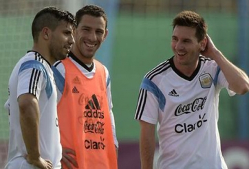 Aguero muốn tới Barca nhưng đó là điều không thể