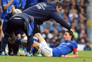 Bồ Đào Nha hòa thất vọng, Italia mất Montolivo vì gãy chân