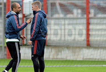 Pep Guardiola ‘bật đèn xanh’ cho MU vụ Schweinsteiger