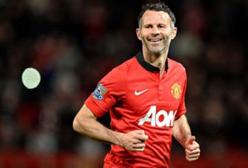 Ryan Giggs khóc nức nở sau trận cuối cùng thi đấu cho Man Utd