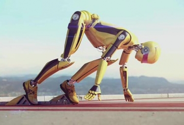 VIDEO: Xuất hiện Siêu robot có đôi chân nhanh hơn Usain Bolt