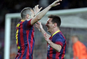 Iniesta: 'Barca sẽ không bao giờ có một cầu thủ như Messi'