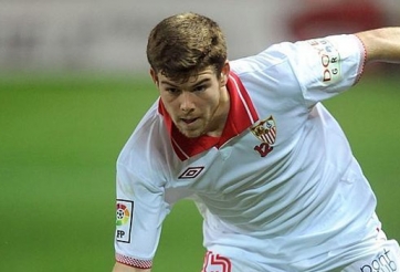 Alberto Moreno sắp tới Liverpool đàm phán hợp đồng