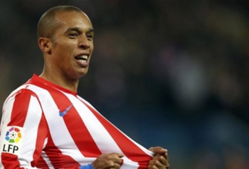 Miranda xác nhận sẽ rời Atletico, Man United vui mừng