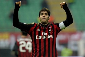 AC Milan cho Kaka tự quyết tương lai