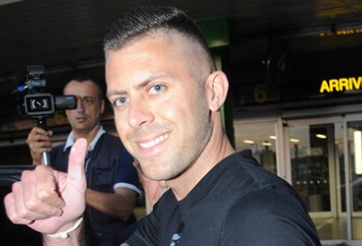 AC Milan chính thức có tân binh thứ 2