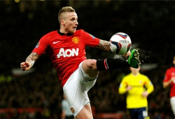 Bất mãn với Van Gaal, Buttner CHÍNH THỨC rời M.U