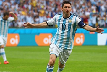 Ghi 4 bàn liên tiếp, Messi san bằng kỷ lục của Maradona