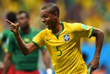 Brazil sẽ có thay đổi nhân sự ở trận đối đầu với Chile