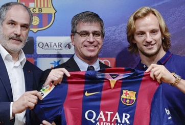 Ra mắt tân binh, Barca vẫn tranh thủ ‘tỏ tình’ với Suarez