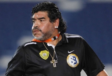 Diego Maradona chuẩn bị trở lại nghiệp cầm quân
