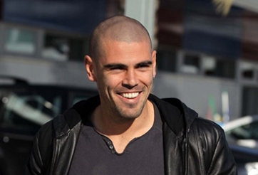 Monaco từ chối Victor Valdes