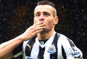 Mathieu Debuchy vượt qua bài kiểm tra y tế tại Arsenal