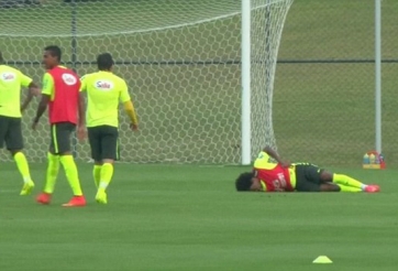 VIDEO: Brazil mất thêm Willian vì chấn thương trước thềm bán kết