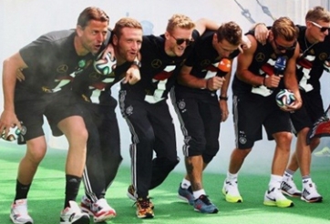 Cầu thủ Đức bị chỉ trích vì màn ăn mừng chức vô địch WC 2014 quá lố