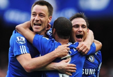 Lampard viết truyện kể xấu Terry và Ashley Cole