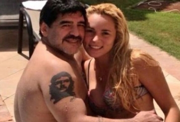 Diego Maradona bị tố cáo là kẻ vũ phu