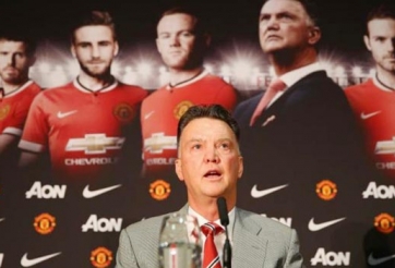 HLV Van Gaal nói về chiếc băng đội trưởng của Man United