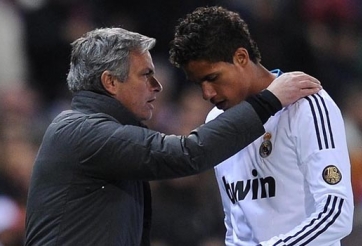 Varane muốn rời Real để tái hợp với Mourinho tại Chelsea