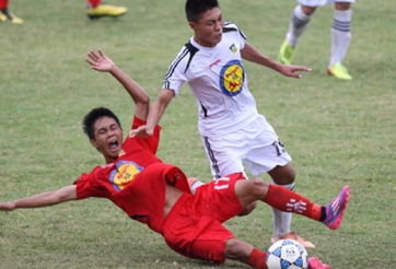 VIDEO U17 Thừa Thiên Huế 1-2 U17 Bình Định: Chủ nhà bị loại sớm
