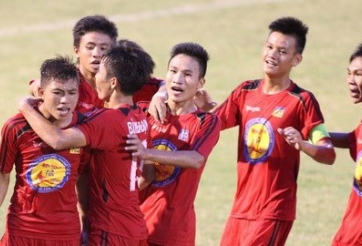 Thua ngược 1-2 trước U17 Bình Định, chủ nhà U17 Huế bị loại sớm