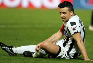 Lão tướng từ chối cả núi tiền để kết thúc sự nghiệp tại Udinese